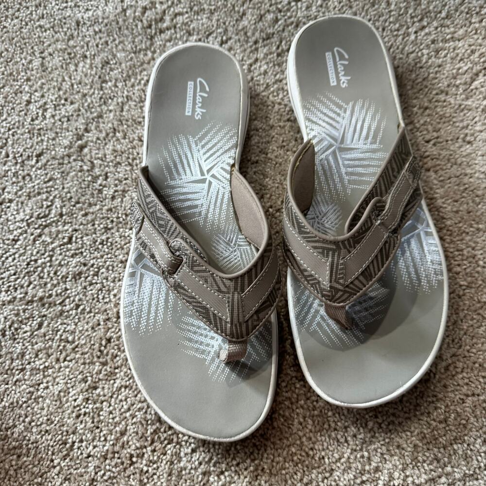 Clarks Breeze Sea Slip On Flip Flops Thong Sandals Women's Size 10 Light Brown - Picture 2 of 8